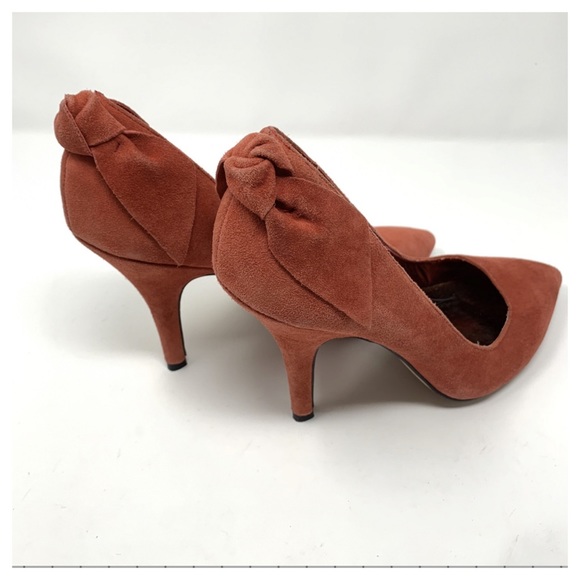 GAP Shoes - GAP• RED LEATHER HEELS